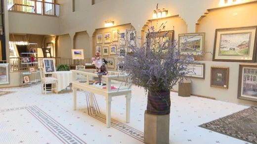 Gallery 522 image 