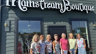 Mainstream Boutique image 